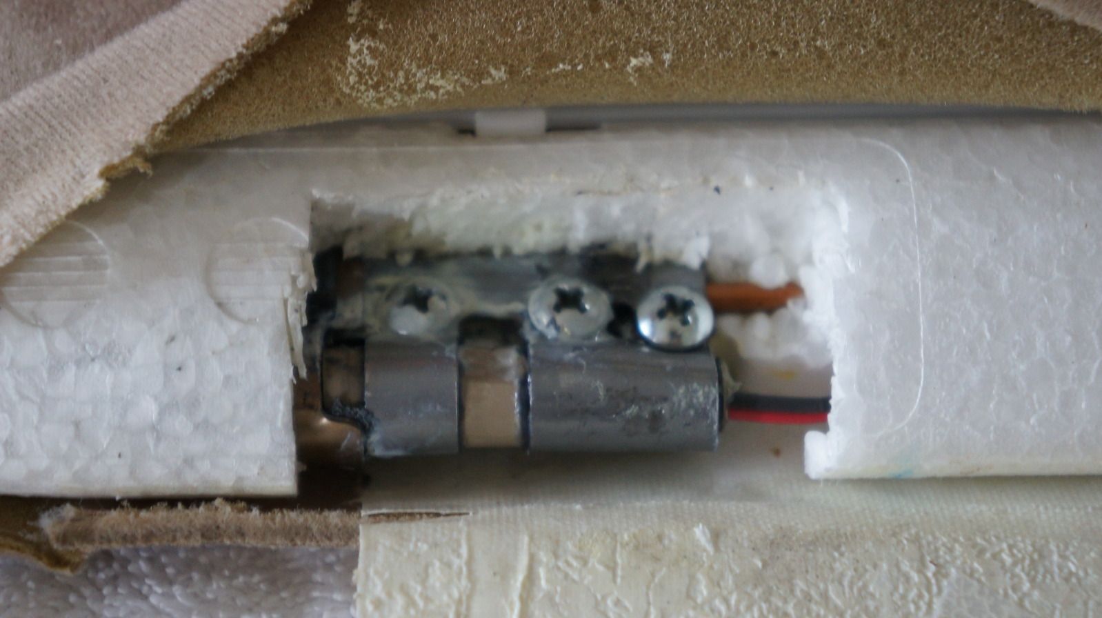 Nissan sentra sun visor repair